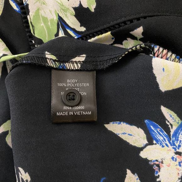 41 Hawthorn Black Floral Blouse SZ L‎ Office Workwear Business Casual Travel - Picture 10 of 11